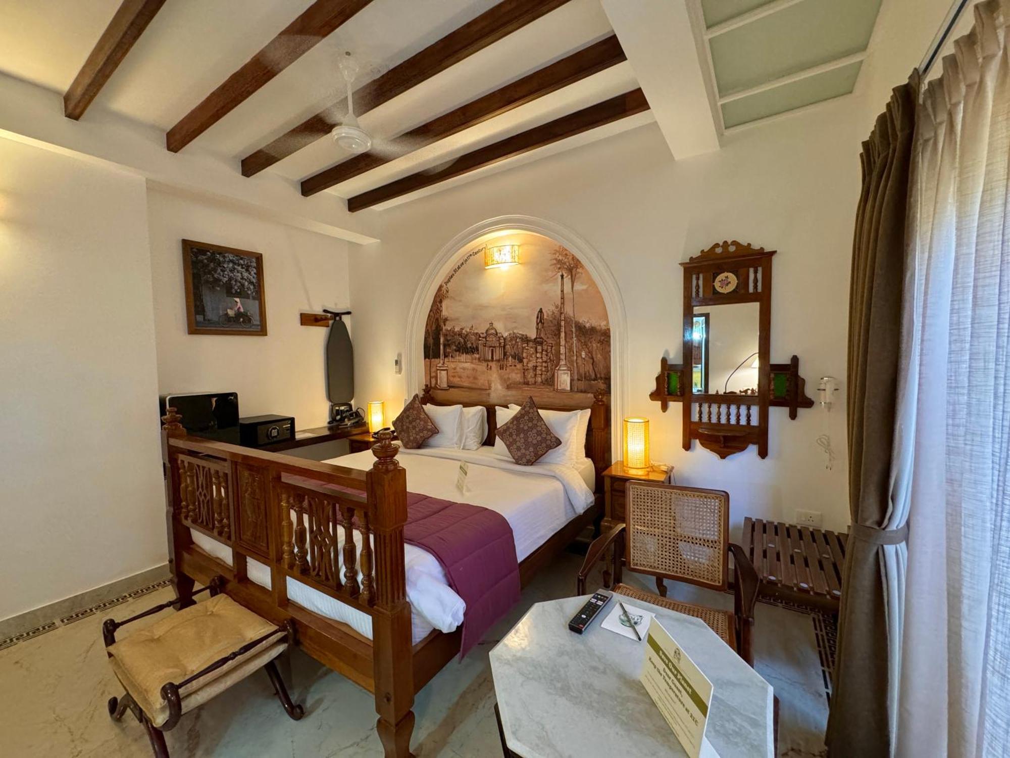 La Plage Seaview Suites Puduccseri Kültér fotó